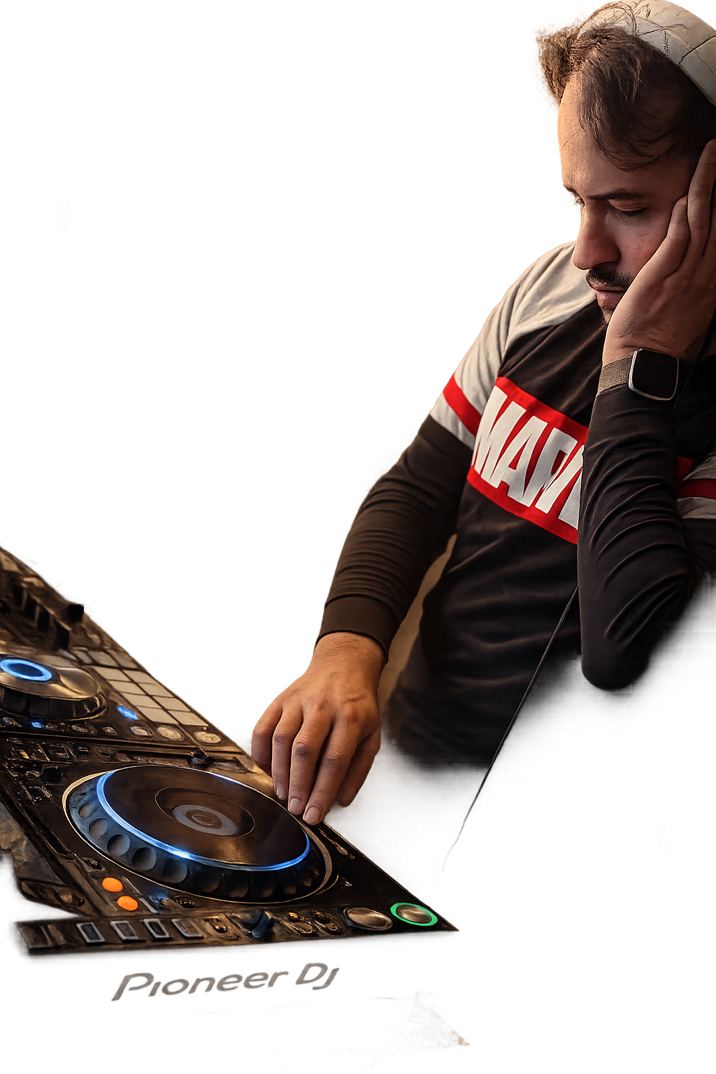 Elich Normes performing behind DJ decks